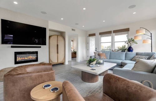 Kierland Condo | Walk to Westin Resort & Kierland Commons with Heated Pool/Spa/Fitness Room/BBQ Grill across driveway