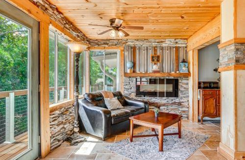 Florida Panhandle House | Waterfront Florida Vacation Rental w/Boat Dock