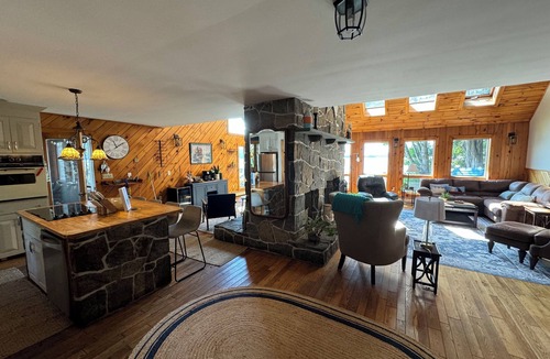 Diamond Point House | Waterfront Lake George Home