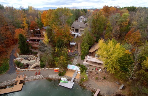 Athens House | Waterfront Luxe: Kayak & SUP From Private Dock, Pong & Air Hockey, Near Hudson