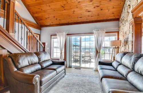 Town of Varick House | Waterfront Romulus Getaway w/Private Dock!