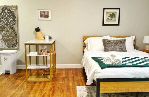 Dwight Apartment | Yale Casa Verde Studio