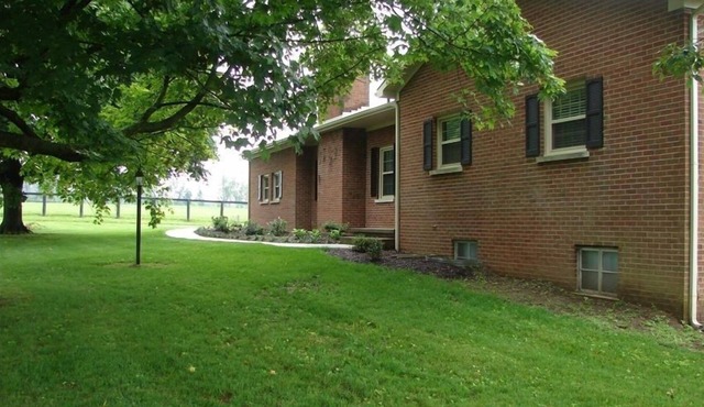1.4 Miles from the ~ KY ~ Horse Park Premise ID 12268400-3