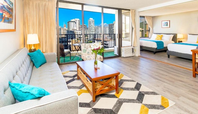 15th Floor Ocean View - 1 Block to Beach - AC, Parking, WiFi