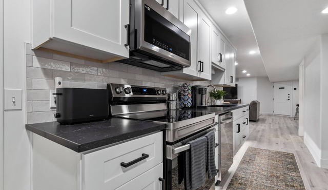 2-bed 2-bath basement apartment with a touch of class - "Home Away from Home" in Spanish Fork