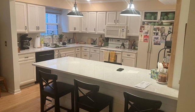 2 Bedroom 2 Bath Condo In East Hyde Park on Wasson Way Trail with Pool