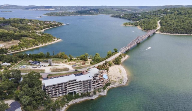 2 Bedroom Lake View Villa - Unit 401