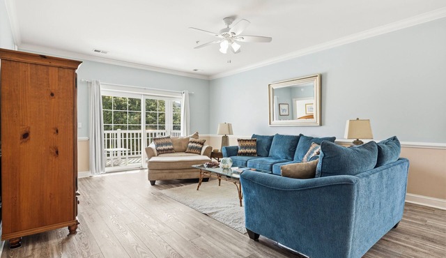 2 King Beds, Pond View, Golf Resort Condo Near Beach