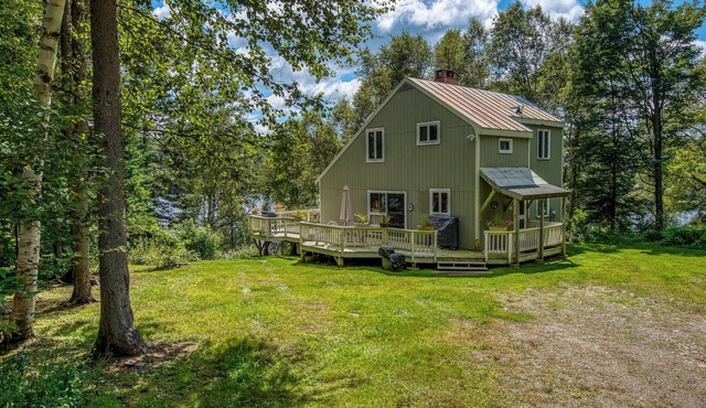 🐾23 Dolman - Amalaran - 360' of frontage on Dodge Pond, dog friendly