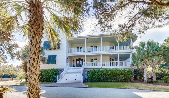 24 Dene Court Beautiful 8 Bedroom Home in DeBordieu, Private Pool!