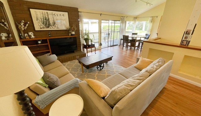 3b2.5b Spacious, peaceful, bright home next to UC-Irvine