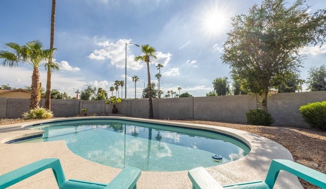 4-min to Kierland- Heated Pool & Outdoor Dining, Scottsdale Gem