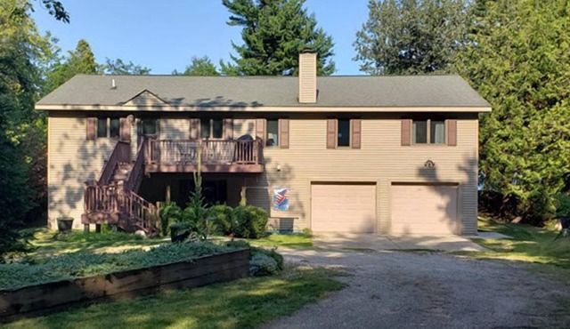 4BR Home w/Beach Access & Stunning Views