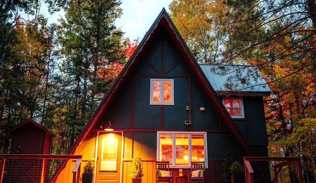 A-Frame - Sauna, Firepit, Near Ski Resort & trails