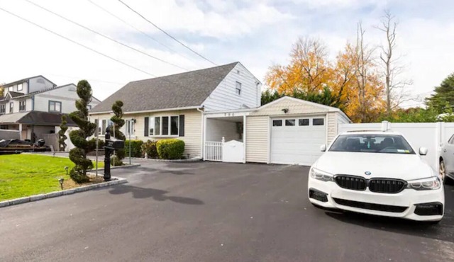 A Modern Getaway Perfect for Families & Business
