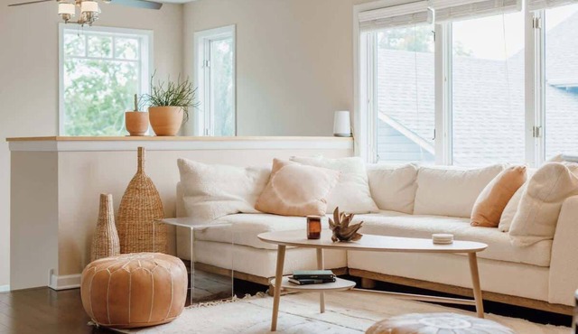 Airy, Bright Boho Digs/King bed, best sleep