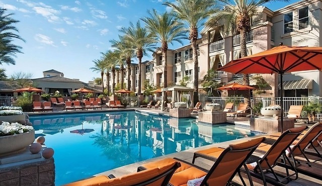 Always a Great Idea To Unwind! Close to Portalis Office Park, w/Outdoor Pool!