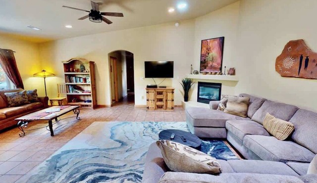 Arches East - 389, Downtown Moab 3-Bedroom Townhom