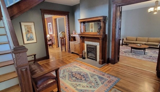 Art and Lodging