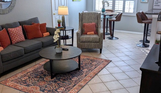 Barefoot Bay - Easy Second Floor Stay Steps from the Resort