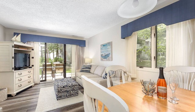 🏖️ Bayfront Shores Condo | Private Beach Sunset Views ➠ 5682