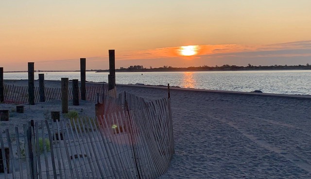 Beach House Perfection. Book July or Aug by Feb 1 and receive promotional rate.