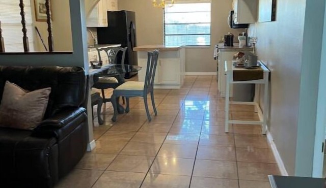 Beautiful 2 bed/2bath home. King/Queen beds.