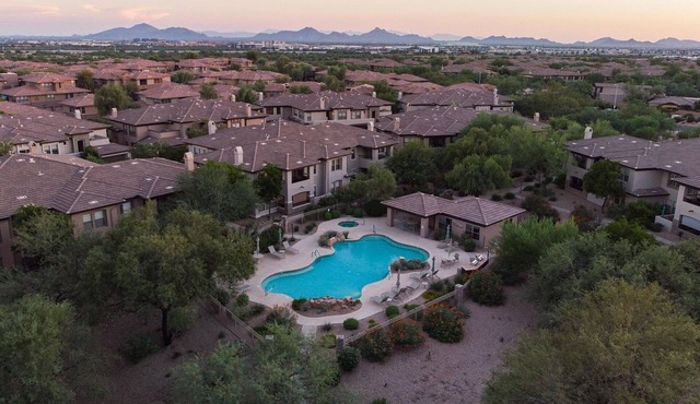 *Beautiful 3br/2ba ground level condo in N. Scottsdale Grayhawk Community*