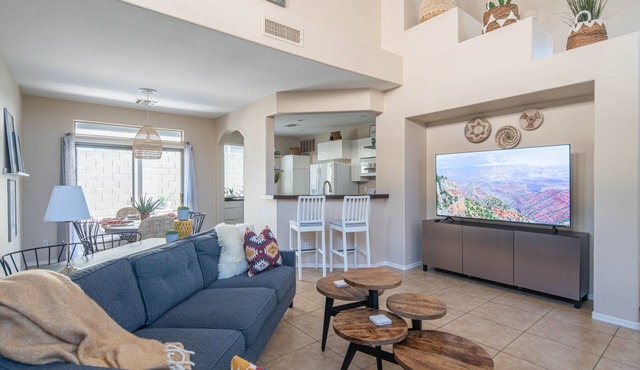 Beautiful Cave Creek 3 Bdrm home in Quiet Area!