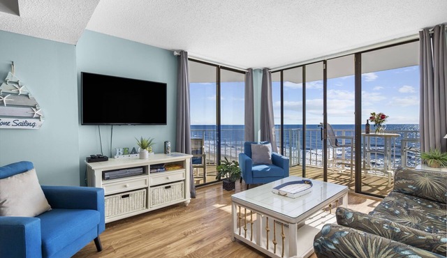 Beautiful Ocean Front 5th Flr Condo