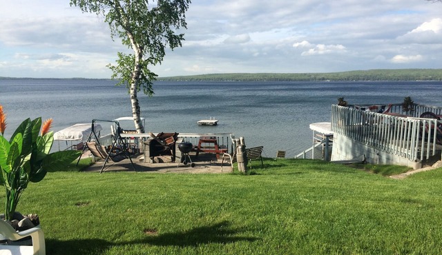 Beautiful Waterfront Hubbard Lake Cottage #3