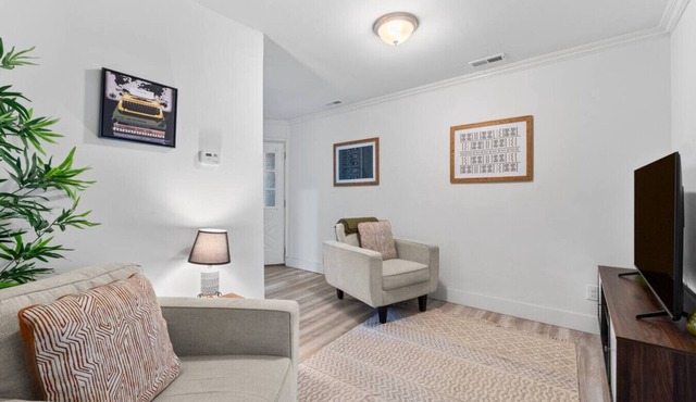 Benton Park Getaway - 1N