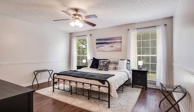 Bermuda Drive Abode