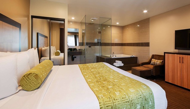Best Western Plus Glendale