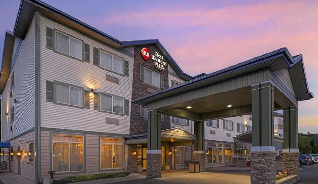 Best Western Plus Vineyard Inn & Suites