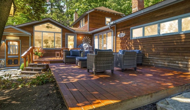 Blue Hill Farm|Dock Slip|Hot Tub|9 Beds|Pet Friendly