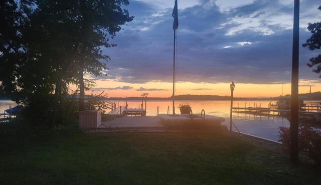 Blue Lagoon Lakehouse Deck Dock Grill