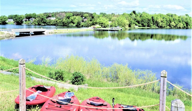 BlueHaven on Hart Lake - Views+Shops+Near Dunes