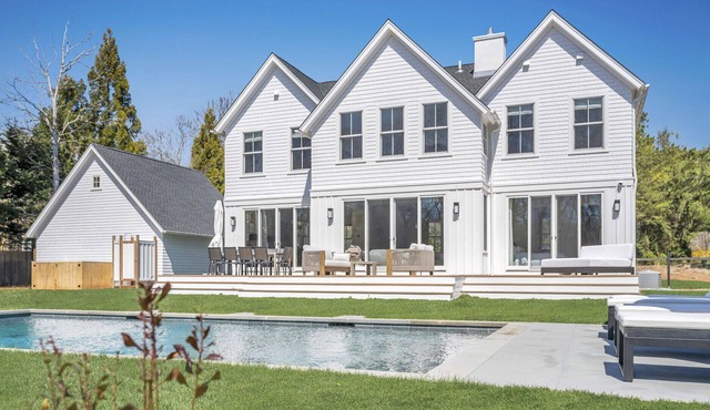 Brand new construction in East Hampton, perfect for families, close to town...