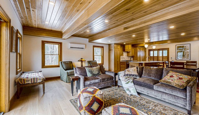Brand new home w/large deck, yard, fire pit, close to lake & town