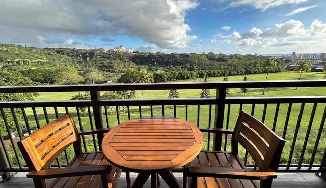 BREATHTAKING GOLF COURSE VIEWS, HOME "B", MODERN-CLEAN-NEW, UNWIND IN PARADISE!
