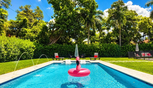 Brickell Miami Luxury Villa - 5 Suites with Private Bathrooms - Pool & Hot Tub