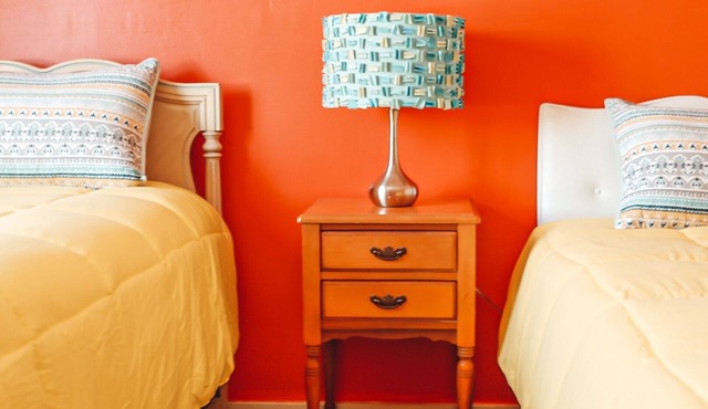 Bright Beautiful beach theme home walking distance to Lake Michigan & downtown!