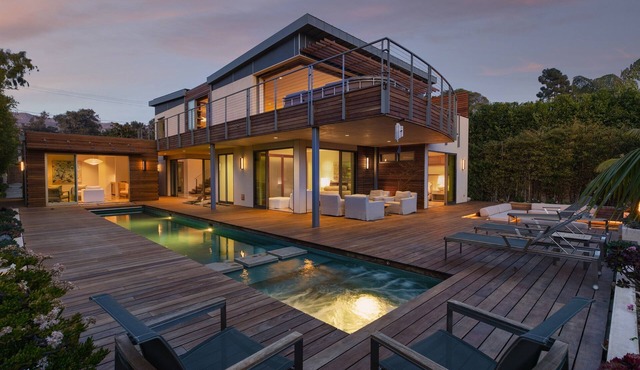 Butterfly Beach Villa | Pool, Cabana & Ocean Views