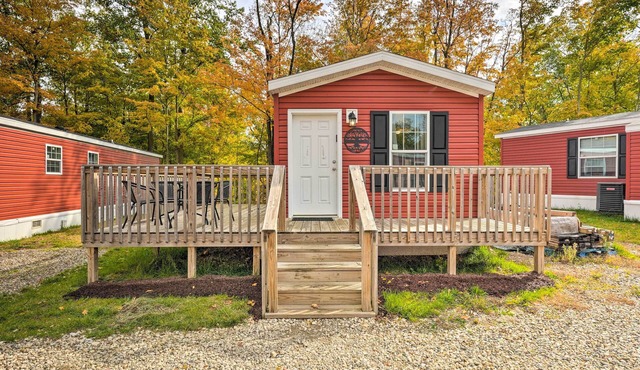 Cassopolis Cabin Close to Parks & Fishing!