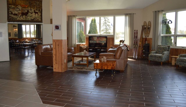 Cedar Hill Lodge