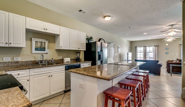 CG 408, Ocean View Escape, Cozy Beachfront Retreat