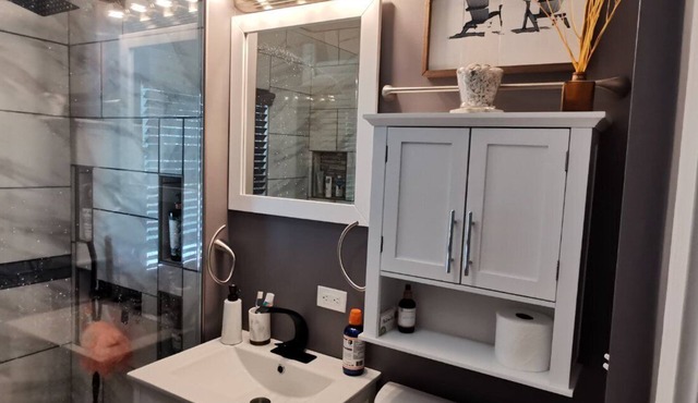 Charming 3 bed/2 bath town home with gorgeous back yard