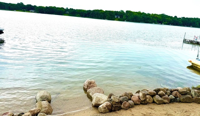 Charming Cabin with Private Sand Beach on Indian Lake! in Maple Lake
