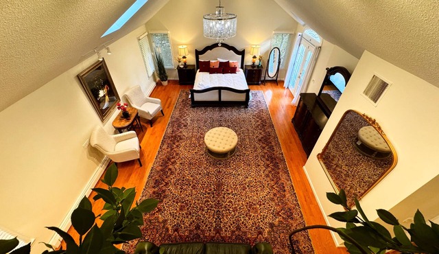 Charming Castle Cottage